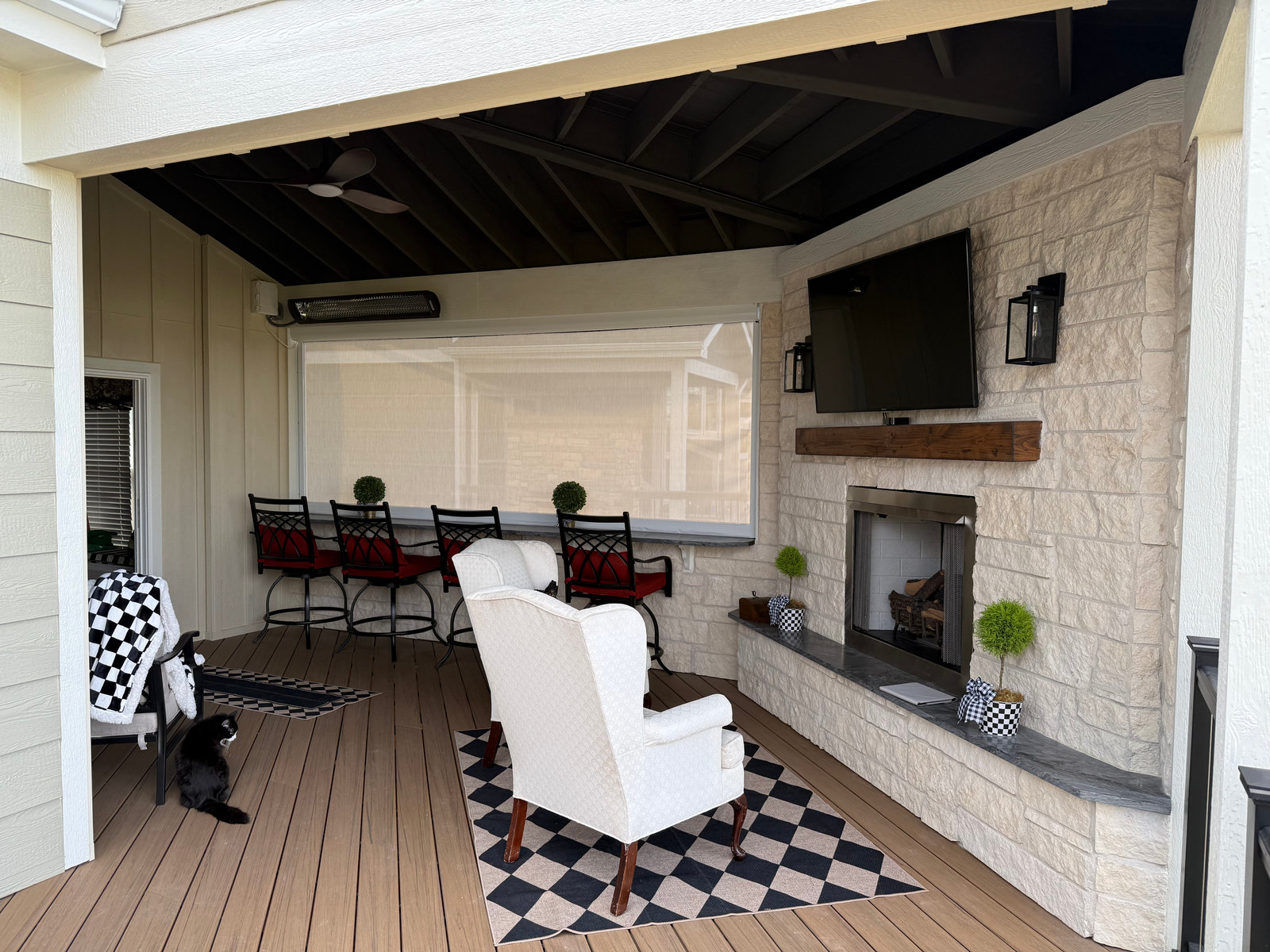 Custom Decks & Cover Patios